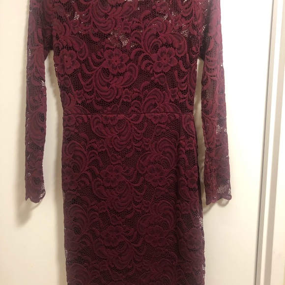 Short elegant dress - Picture 4 of 5